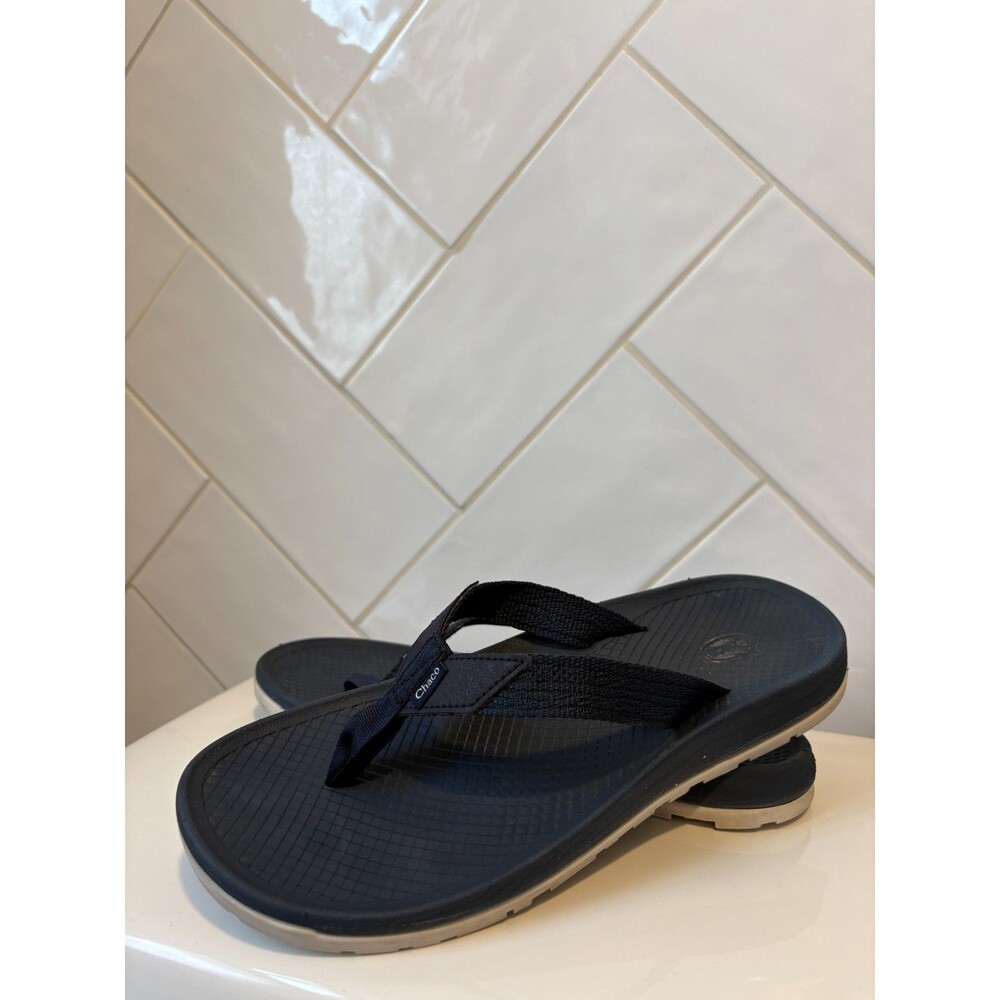 Chaco Lowdown Flip Flop Sandals Womens Size 8 Navy LUVSEAT Thong Comfort EC